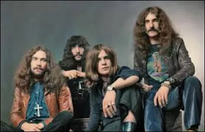 Le groupe de rock Black Sabbath est originaire d'Angleterre.