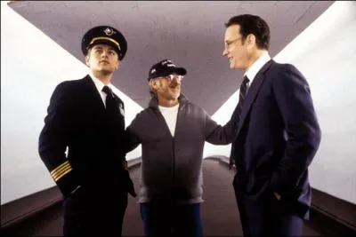 Quel est ce film o Tom Hanks joue le rle d'un policier traquant un dlinquant ?