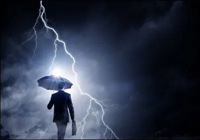 Une personne à 1 km de l'orage entend le tonnerre environ combien de temps après avoir vu l'éclair ?