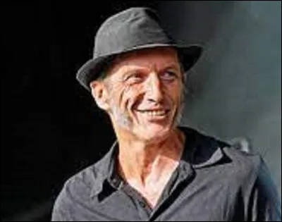 Qui est ce chanteur breton, dont l'un des titres est ''Tonnerre'' ?