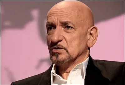 Qui est cet acteur britannique d'ascendance indienne qui joue dans le film ''Un coup de tonnerre'' ?