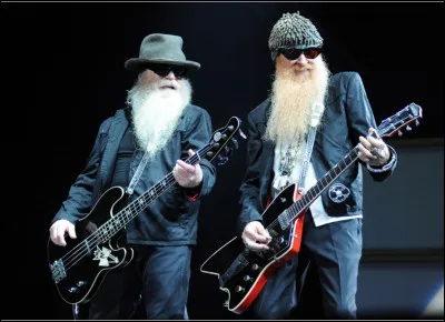 "La Grange" est une chanson de 1973, du groupe américain...