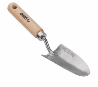 Quel est cet outil, une petite truelle à lame métallique faisant des trous superficiels pour les plantations et repiquages ?