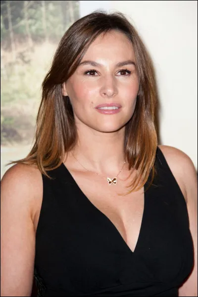 Et elle, qui est-elle ?