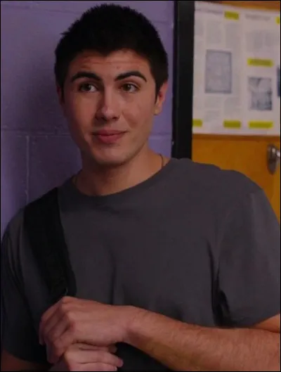 Avec qui Press est-il sorti ?