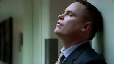 Comment s'appelle le coéquipier de Kellerman en début de série ?