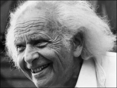 Qui est ce poète français auteur du recueil ''La Diane française'' ?