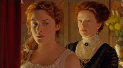 De qui est-ce la mère ? (à droite ci-dessus)