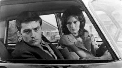 Avant cela, dans ce film d'Alain Cavalier sorti en 1964, elle était Dominique Servet, une avocate venue défendre des combattants algériens :