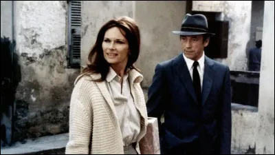 Dans ce film de Granier-Deferre, elle est Maria, qui retrouve Ange Orahona (Yves Montand) son amour de jeunesse, revenu en Corse :