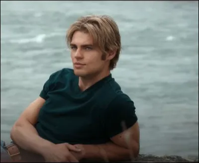 Et Cole ? Dans quelle série Netflix joue-il un rôle important ?