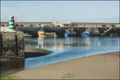 Qui détient le record du nombre d'étapes remportées sur plusieurs tours évidemment ?