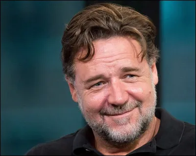 Qui est cet acteur néo-zélandais qui joue le premier rôle dans le film ''L'Exorciste du Vatican'' ?