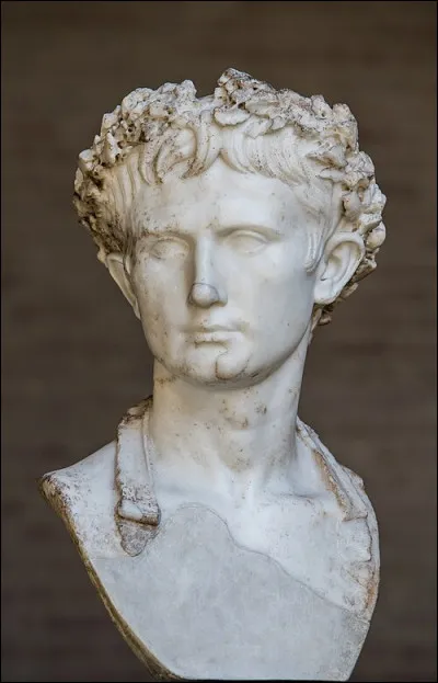 Commençons au début : Quel a été le premier empereur romain ?