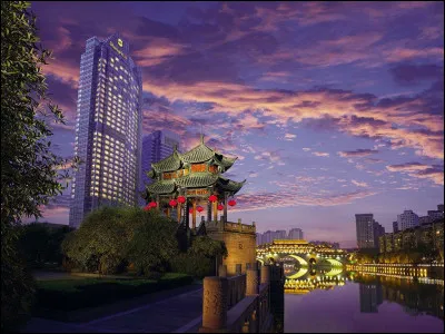 Dans quel pays se trouve la ville de Chengdu ?