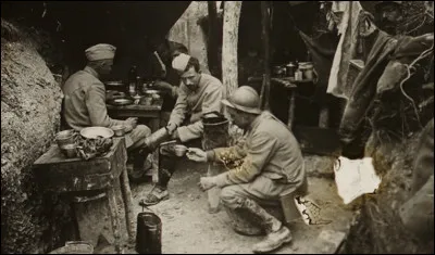 Comment désigne-t-on les combattants de la Première Guerre mondiale ?
