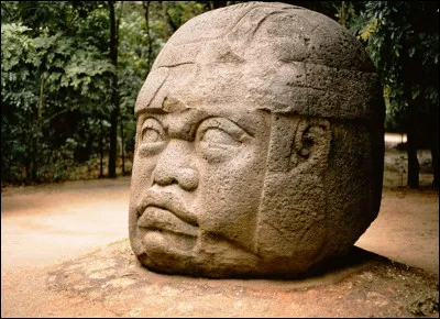 Dans quelle partie de lAmérique se trouvent les traces des Olmèques ?