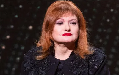 Qui est cette actrice qui joue le premier rôle dans le téléfilm ''Meurtres à Avignon'' ?