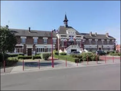 Pour finir, nous partons à Viry-Noureuil. Commune Axonaise, elle se situe en région ...