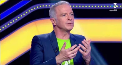 Quelle est la bonne orthographe du nom de ce nouveau présentateur ?