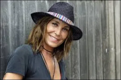 Zazie : Quelle chanson ne lui appartient pas ?