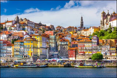 Localisez l'image du pont Louis Iᵉʳ qui relie Porto à Vila Nova de Gaia !