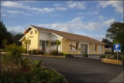 Commune de l'arrondissement de Dax, Saint-Martin-de-Hinx se situe dans le département ...