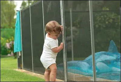L'une de ces protections consiste en une barrière infranchissable pour un enfant de moins de...