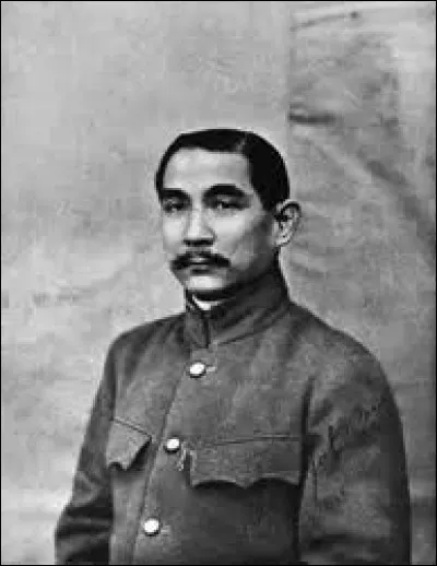 Quel homme politique chinois, considéré comme "le père de la Chine moderne", meurt en 1925 ?