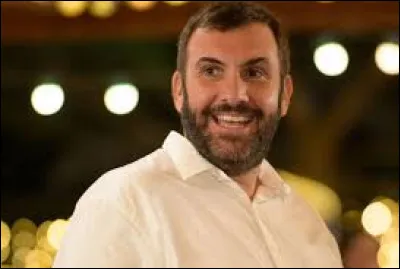 Comment se nomme la série TF1 dans laquelle on trouve Tom Delorme ?