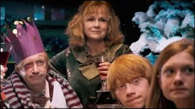 Qui est le ou la guérisseur/euse en chef qui soigne Arthur ?