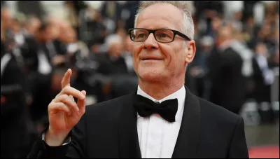 Quel est le prénom de cet homme travaillant dans le cinéma et qui est nommé Frémaux ?