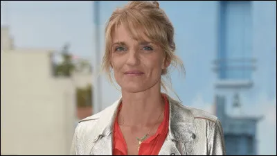 Dans quelle série cette actrice joue-t-elle Élise Beaumont, une médecin légiste ?
