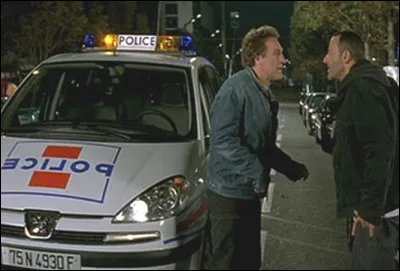 Quel est ce véhicule de police rendu célèbre dans le film "Tais-toi !" ?