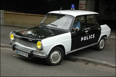 Quelle est cette autre auto de police des années 70 ?