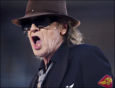 Voici un musicien mythique qui a été le premier à composer du rock en allemand dans les années 70.
Quel est son nom ?