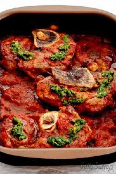 Km 15,7 : Mirepeix. La commune fait partie de la zone d'appellation de quel produit ?