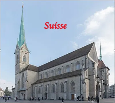 Quelle ville en Z est associ&eacute;e &agrave; l'&eacute;glise Fraum&uuml;nster datant de l'an 853, c&eacute;l&egrave;bre pour les vitraux de Marc Chagall et Augusto Giacometti ?