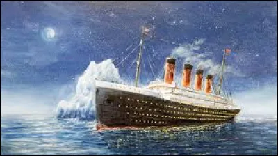 T - Le célèbre paquebot "Titanic" appartenait à la White Star Line.