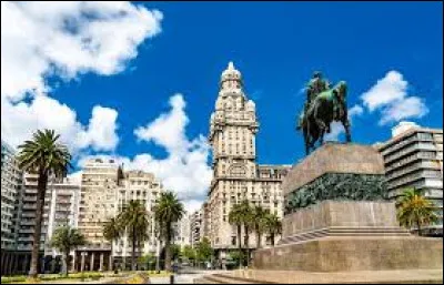 U - L'"Uruguay" est un pays qui se trouve en Amérique centrale.