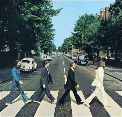 Sorti en 1969, "Abbey Road" est un album emblématique de pop rock du groupe britannique...