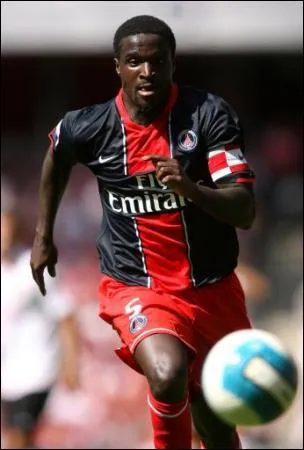 Ballon de Plomb : titre honorifique, rcompensant la classe, la personnalit et les performances de joueurs hors normes. Souvent nomin, enfin titr en 2006, voici :