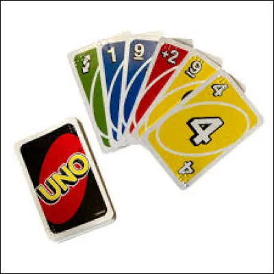 Combien de cartes y a-t-il dans le jeu du "Uno" ?