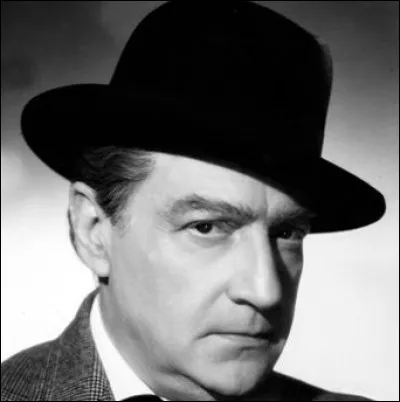 Qui est ce dramaturge français, réalisateur du film ''Si Versailles m'était conté'' ?