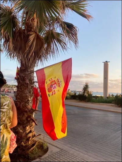 Quel est le pronom sujet correct pour remplacer "Maria y yo" ?