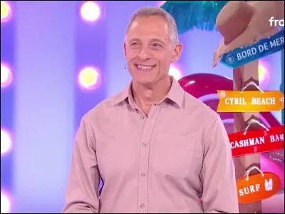 Quel est le surnom attribué au champion du premier semestre de 2025, par lanimateur du jeu ?