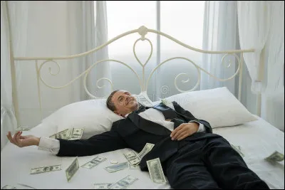 Quel est le nom donné à une personne très riche qui vit dans l'opulence ?