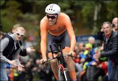 Ce Néerlandais a été champion du monde contre-la-montre en 2017 et vainqueur de trois étapes contre-la-montre du Tour de France en 2016 et 2018 : c'est ...