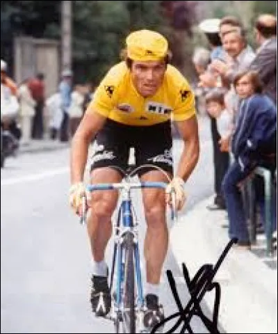 Bernard Hinault détient le record de victoires d'étapes contre-la-montre au Tour de France (15) auxquelles s'ajoutent 5 victoires au Grand Prix des Nations : quelles sont les années de ses victoires ?