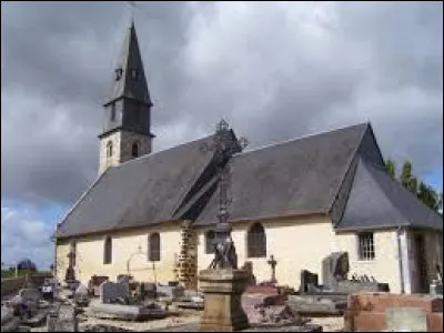 Voici l'église de Valailles, avant le violent orage du 25 juin 2025. Village de l'arrondissement de Bernay, il se situe dans le département ...